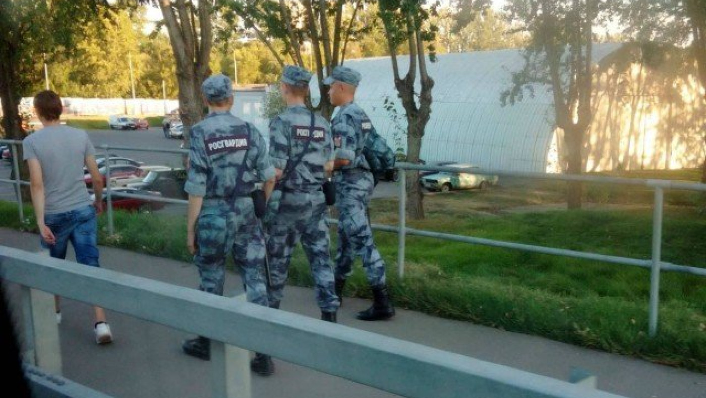 Δείτε τα απίστευτα μέτρα τάξης έξω από την Otkritie Arena