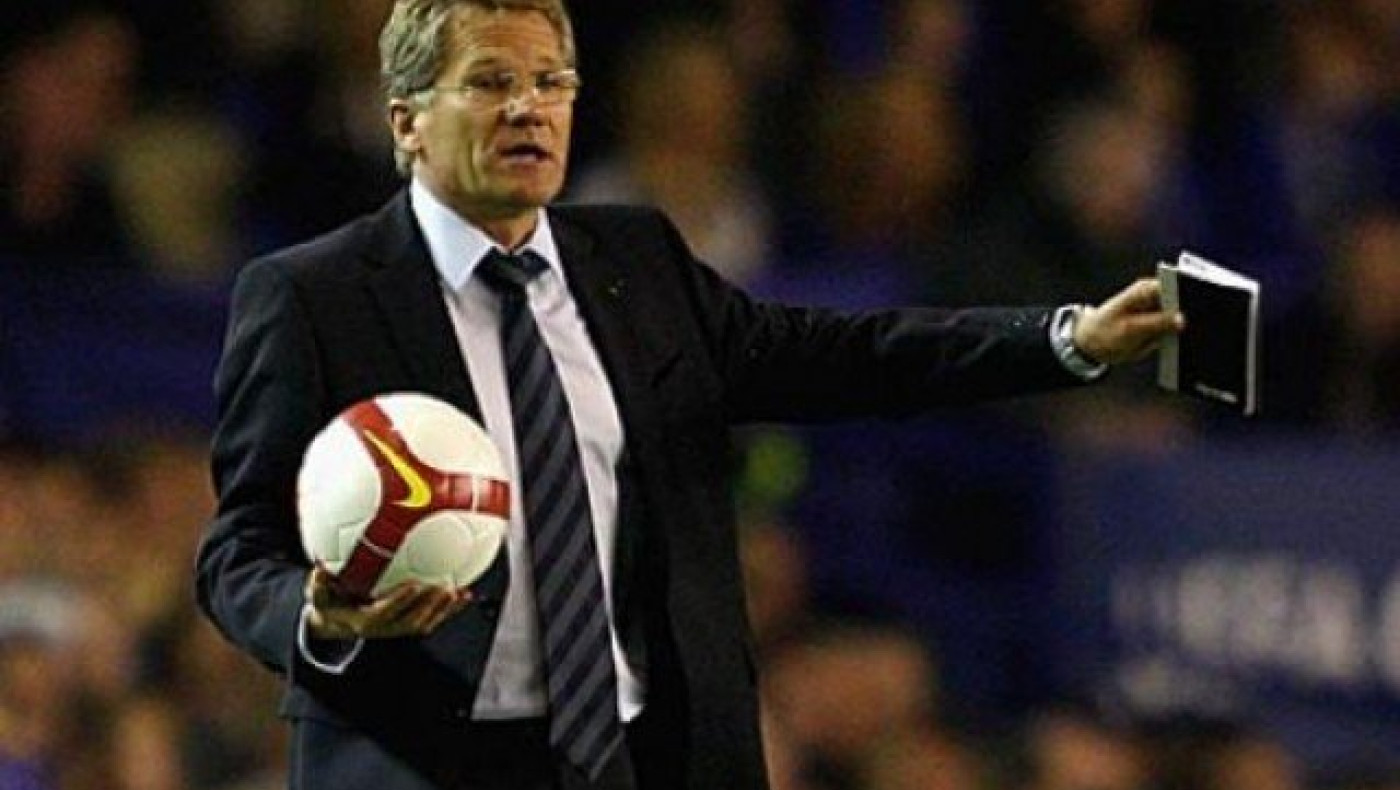 Πάει για... Δήμαρχος ο                         Μπόλονι