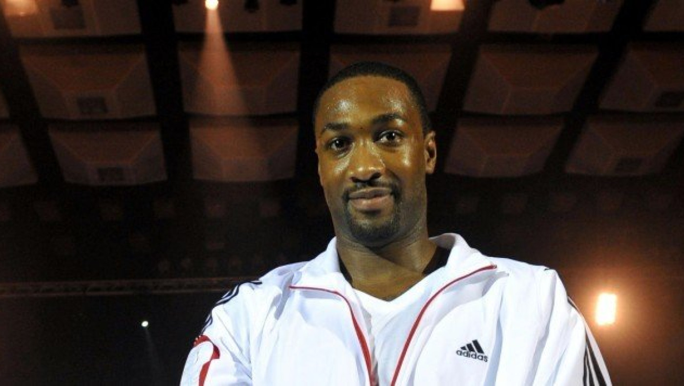 Τρομερός Γκίλμπερτ Αρίνας, έβαλε 95/100 τρίποντα (video)