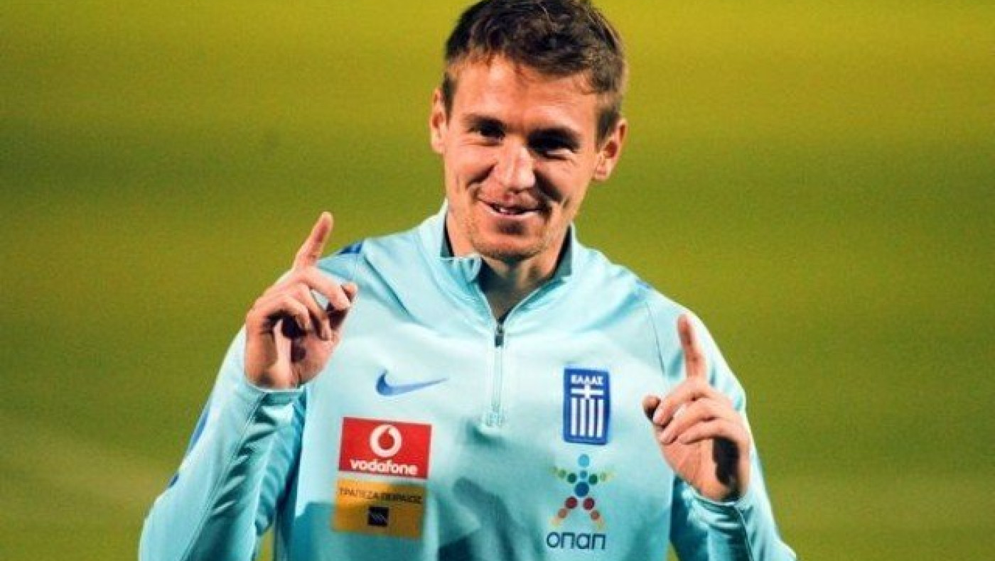 Ο Κολοβέτσιος                             στην Εθνική αντί του Μπακάκη