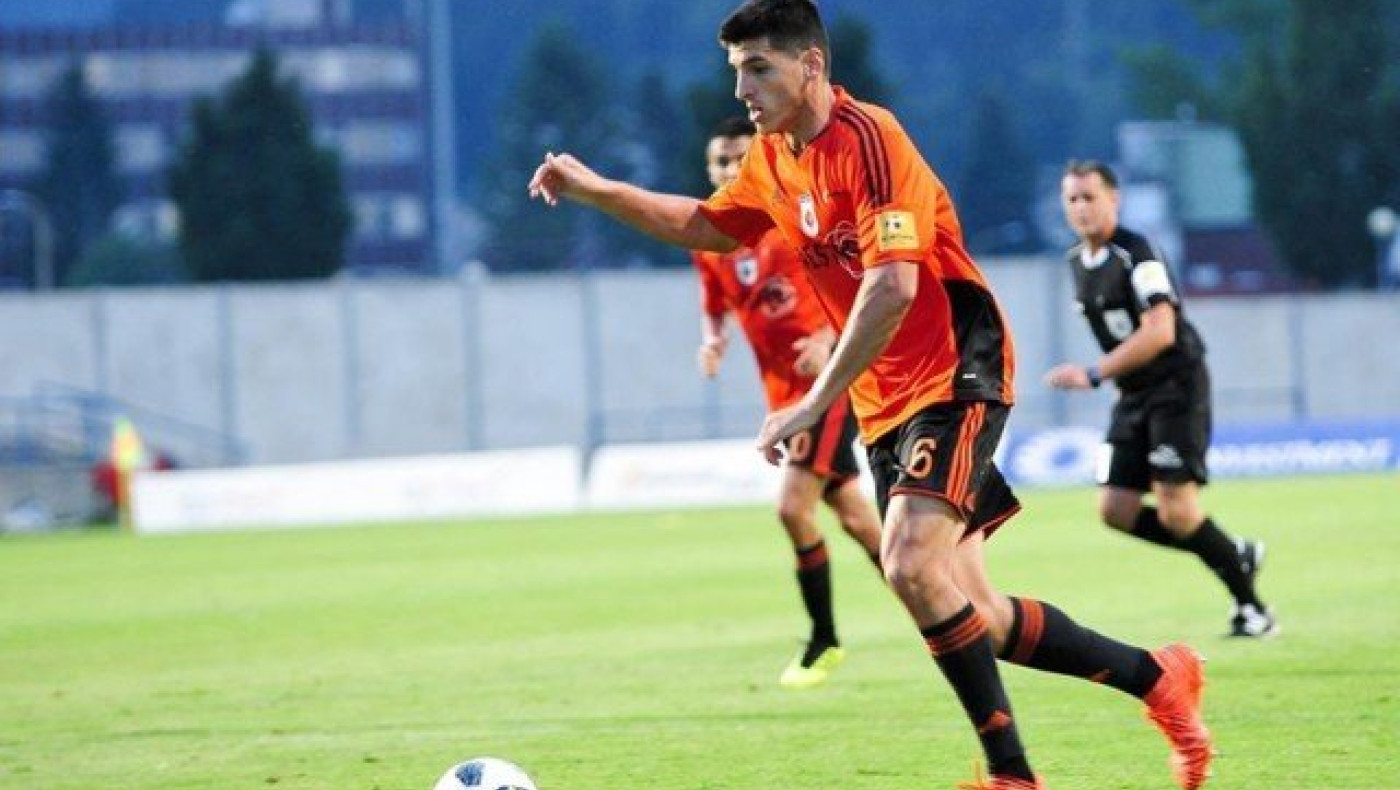 ΓΚΟΛΑΡΑ με λόμπα              από τον        Κιόσε στη Σλοβακία (vid)