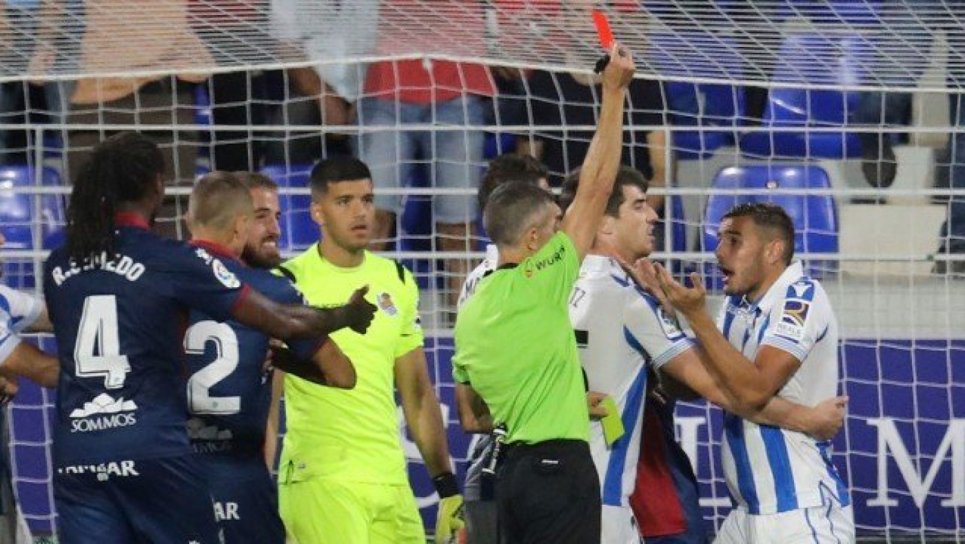 «Απόδραση» παρά τη...             σφαλιάρα (video)