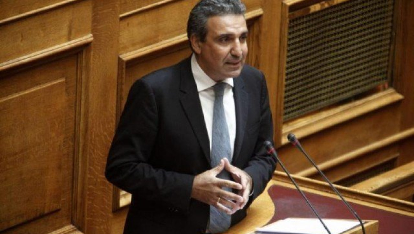 Ερώτηση Φωκά στη Βουλή                    για το VAR