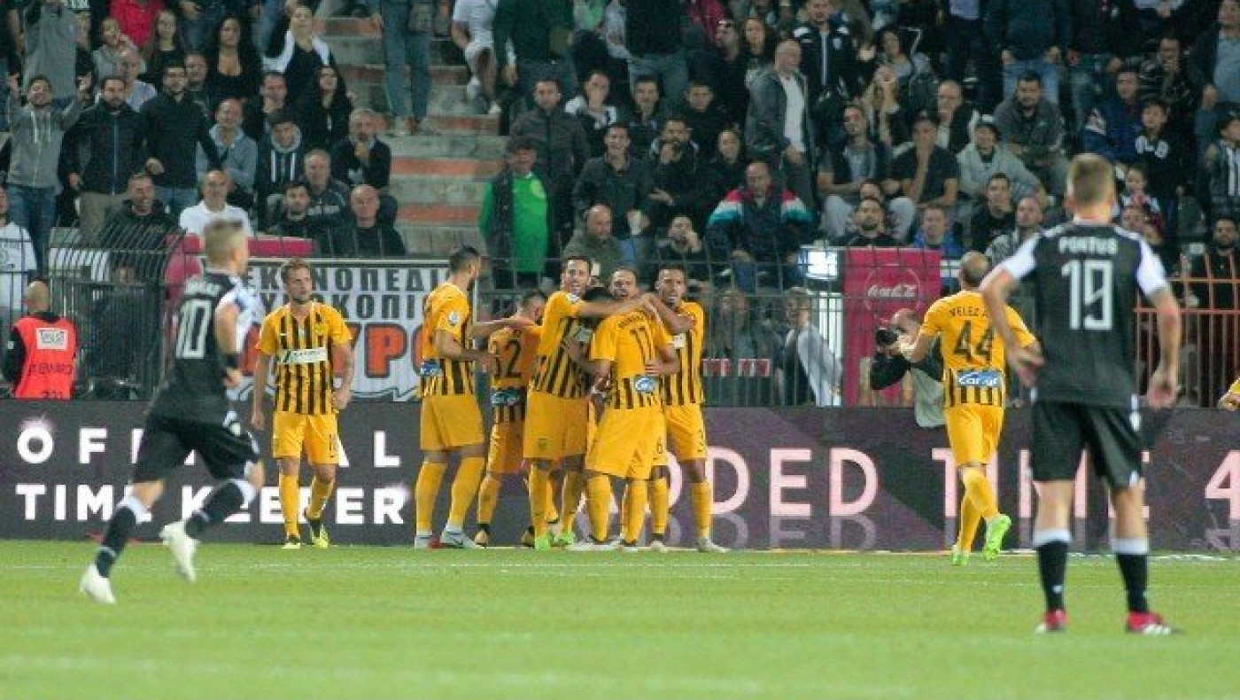 Τέτοιες ευκαιρίες δεν τις αφήνεις                 να χαθούν