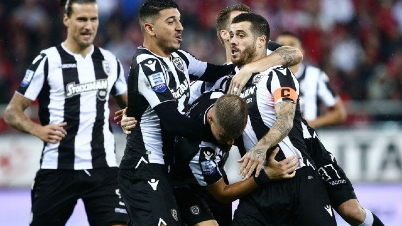 Και αυτοκριτική        ξέρουν να κάνουν αλλά και ποδόσφαιρο να βλέπουν