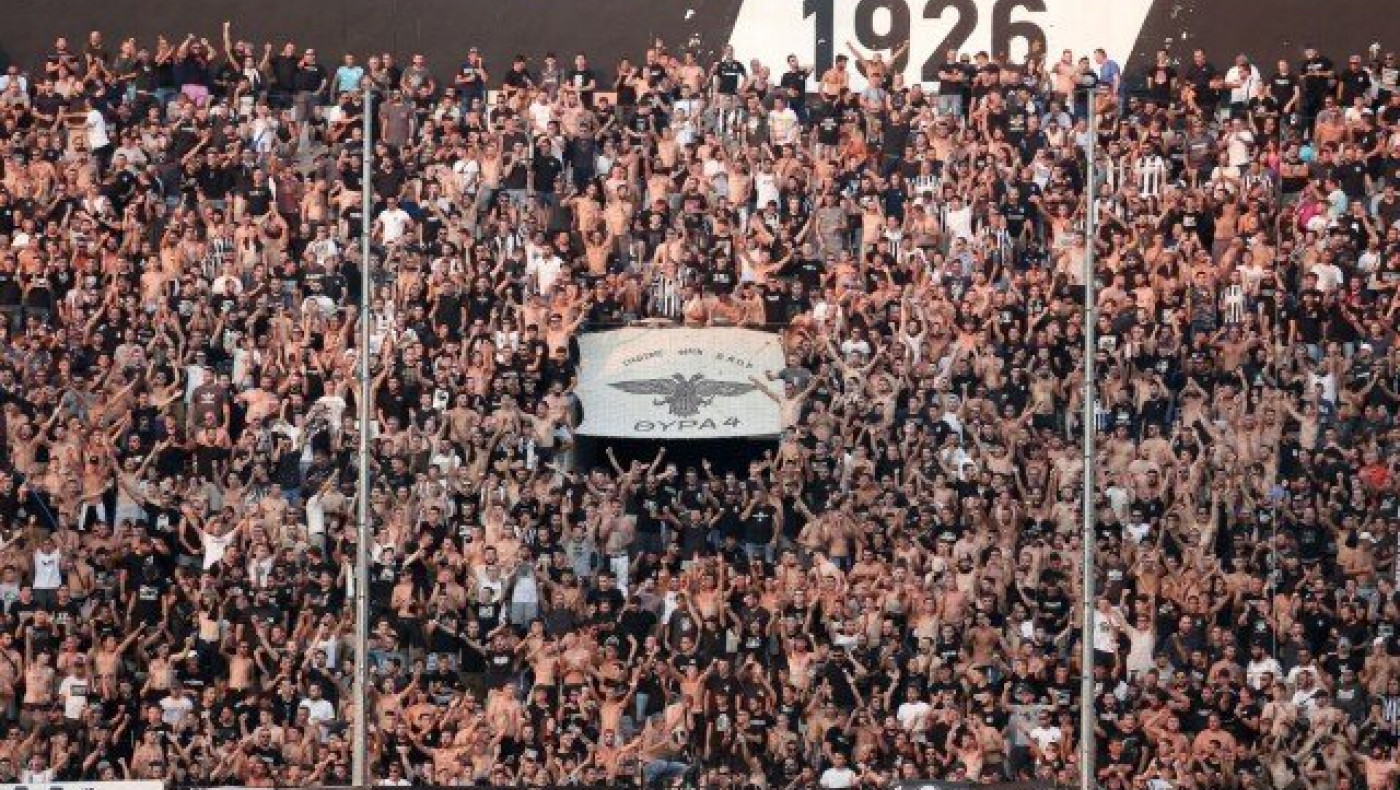 Φίλοι του ΠΑΟΚ «κήδεψαν» τον Αρη στη Νέα Μηχανιώνα (vid)