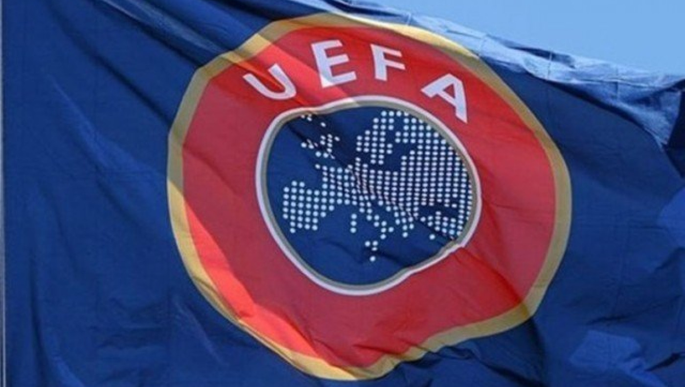 Φωνάζει ο λύκος για να          φοβηθεί ο νοικοκύρης