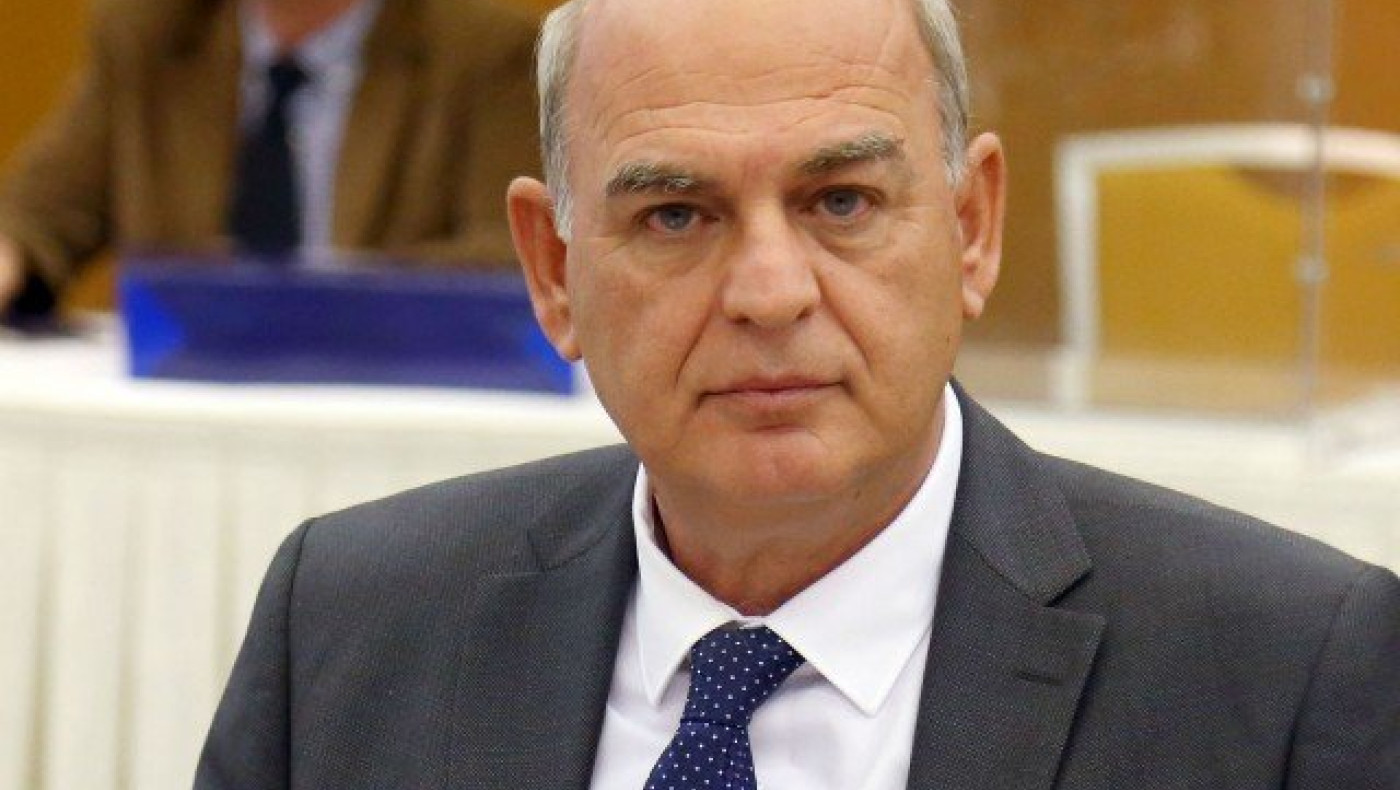 Γραμμένος: «Γι αυτό καταλήξαμε σε Αναστασιάδη, τζέντλεμαν ο Σκίμπε»