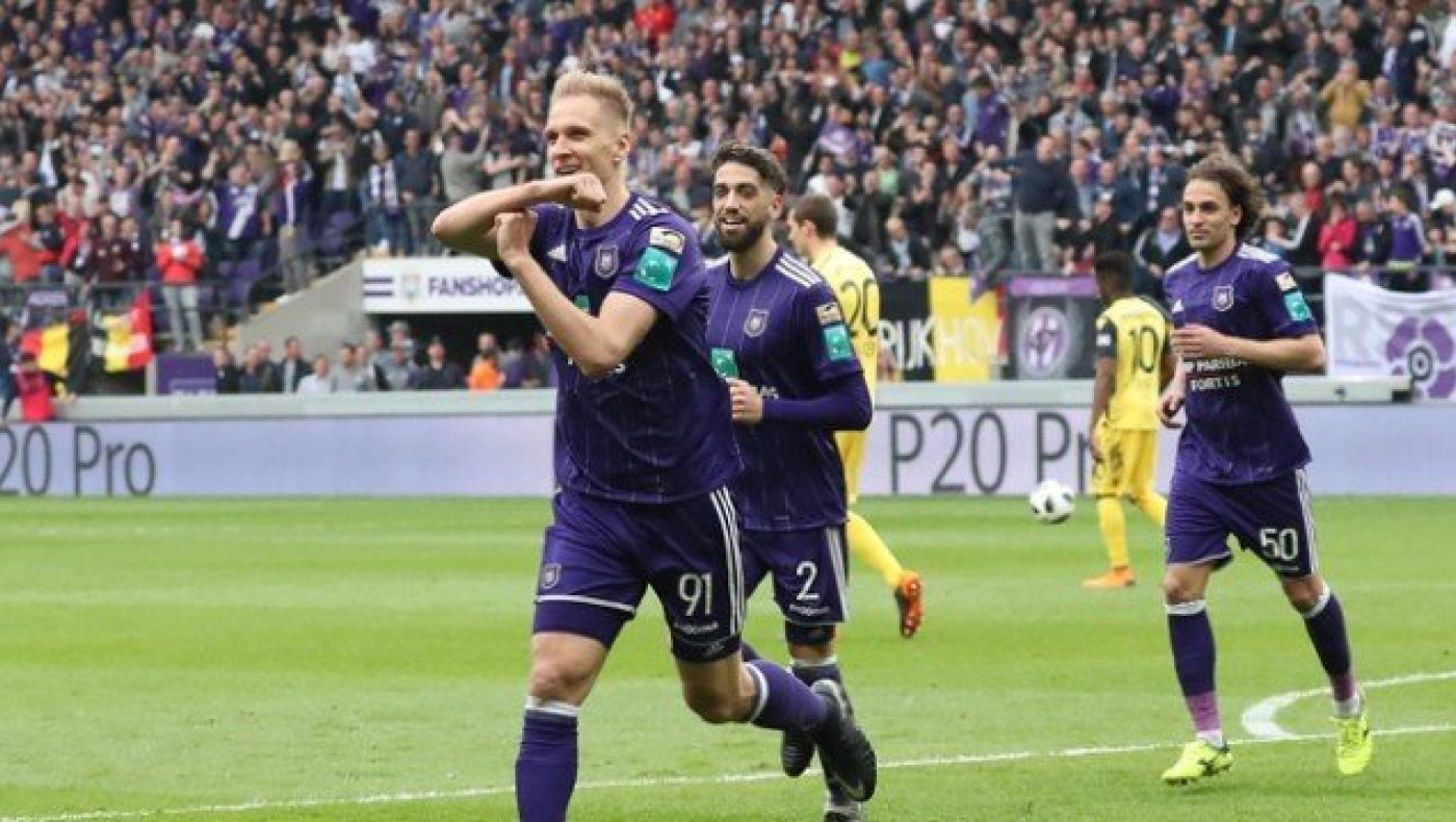 LIRA 100: Σε καλό μομέντουμ πλέον                          η Άντερλεχτ