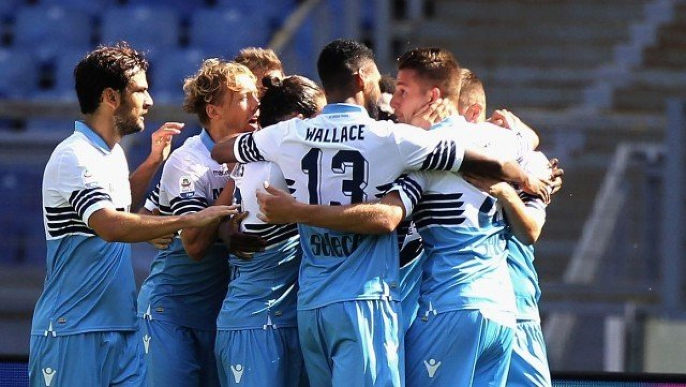 Σε καλό φεγγάρι η                                 Λάτσιο