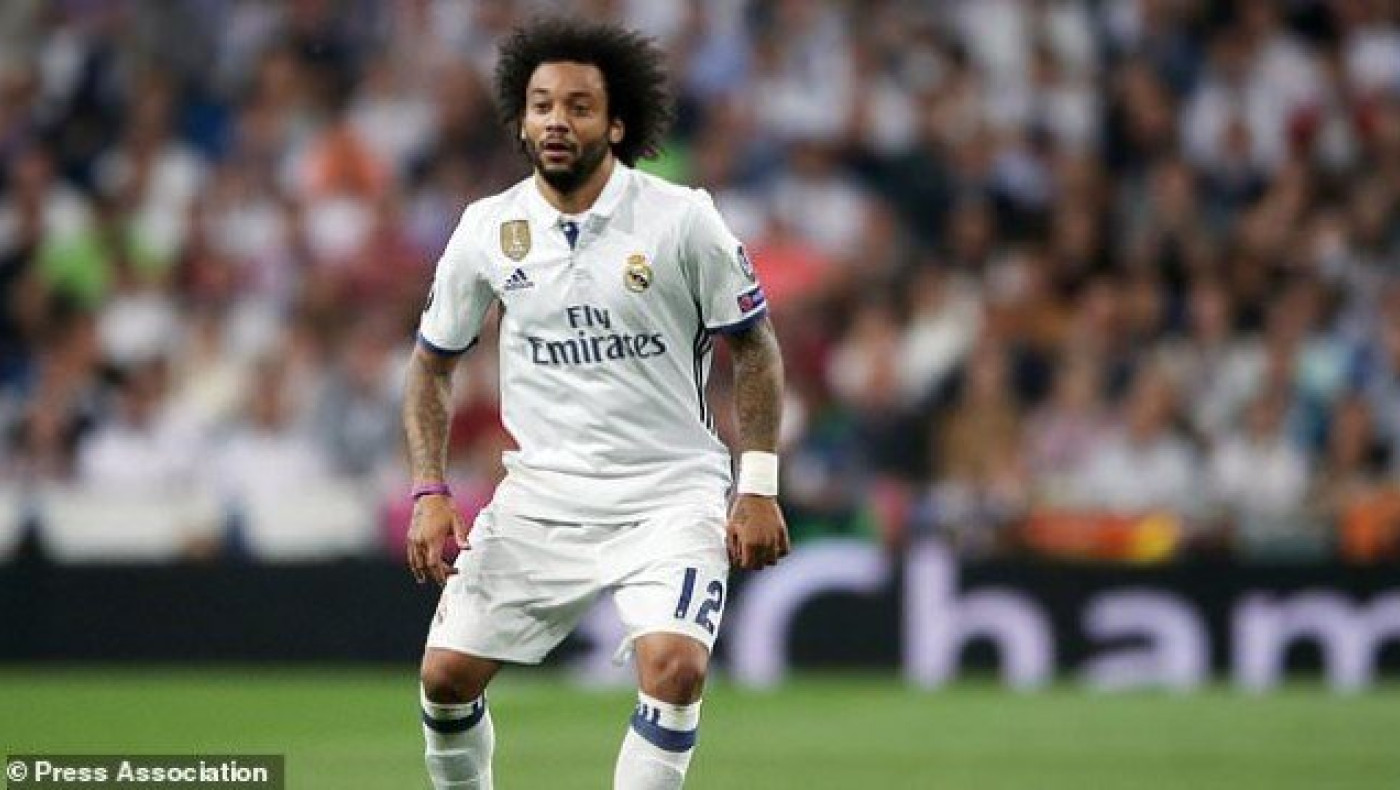 Στα «πιτς» για 15 μέρες ο                   Μαρσέλο