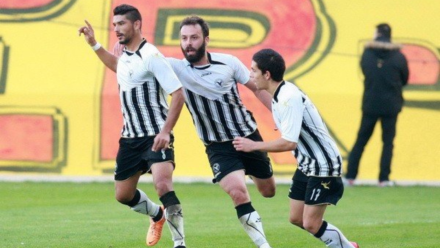 Ξανά προς τη Δόξα τραβά!