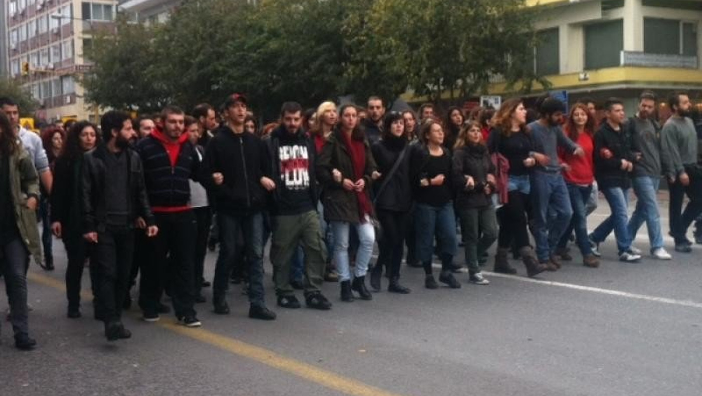 ΤΩΡΑ: Ξεκίνησε η πορεία φοιτητών του ΑΠΘ (VIDEO+ΦΩΤΟ)