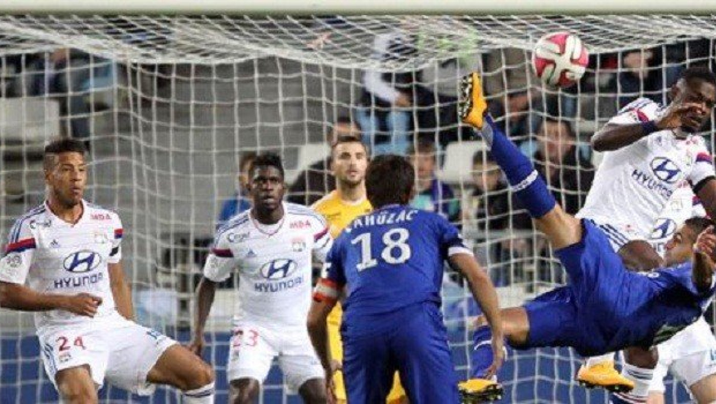 Stop στην Κορσική