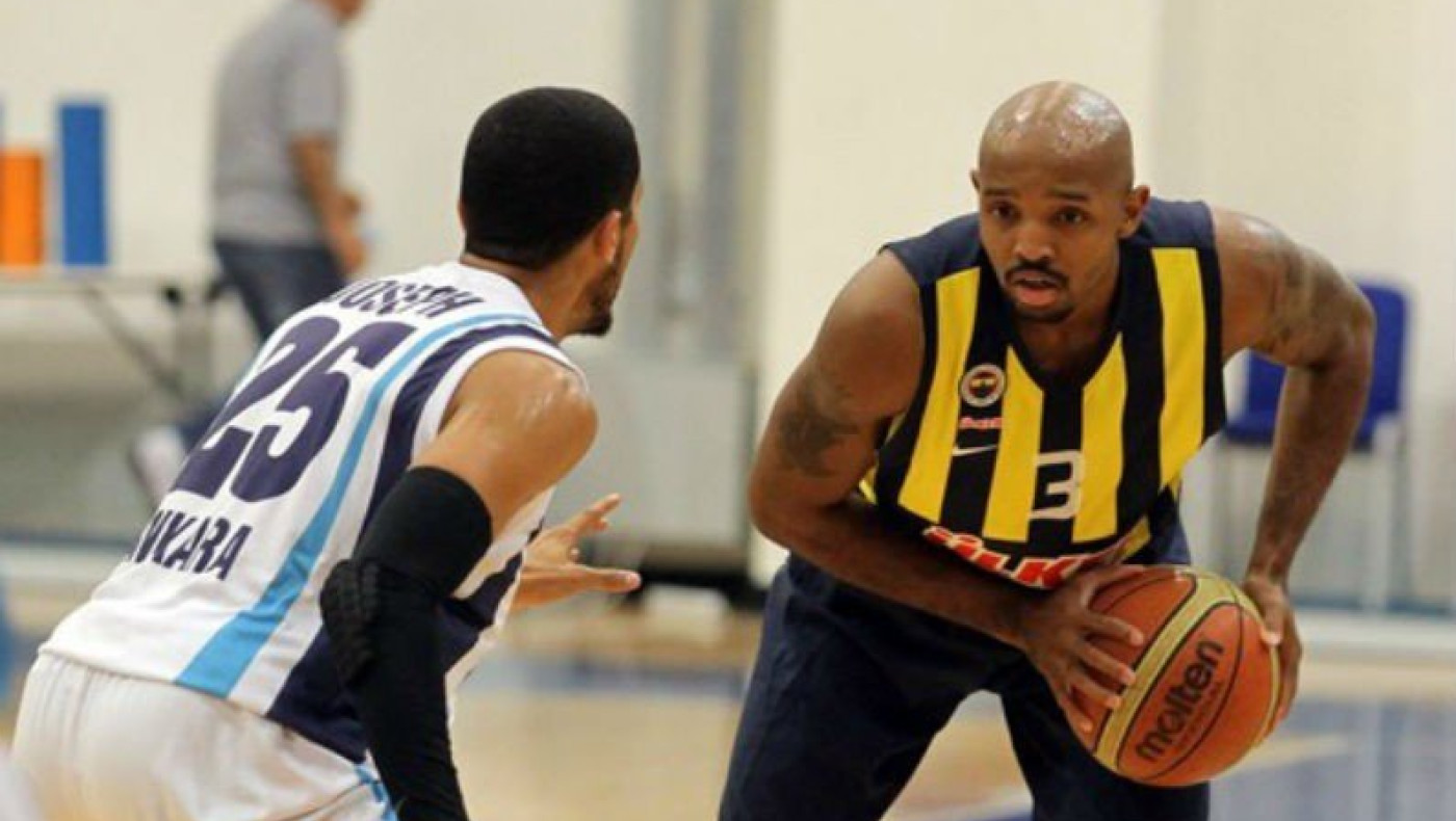 Περίπατος για τη Φενέρμπαχτσε