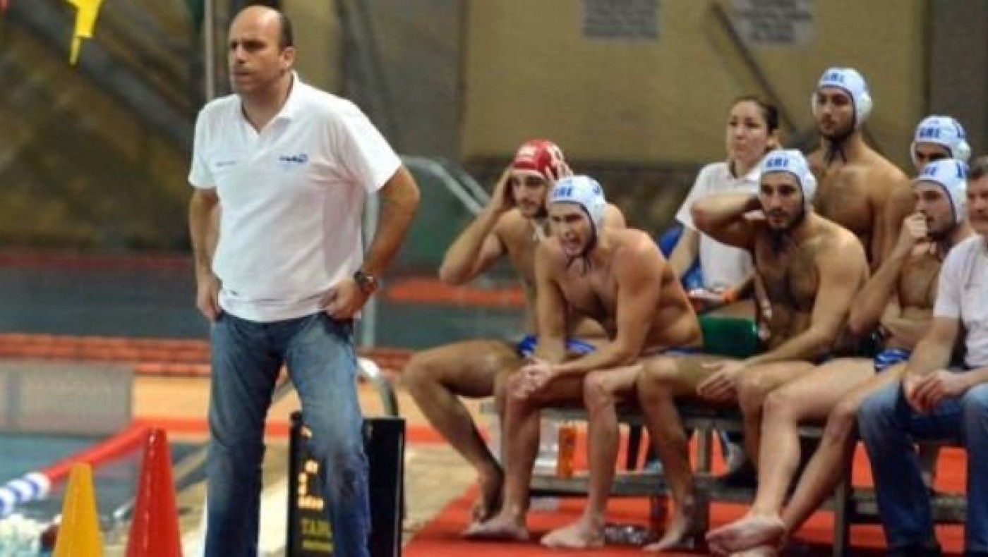 Πρεμιερα με Ρουμανία