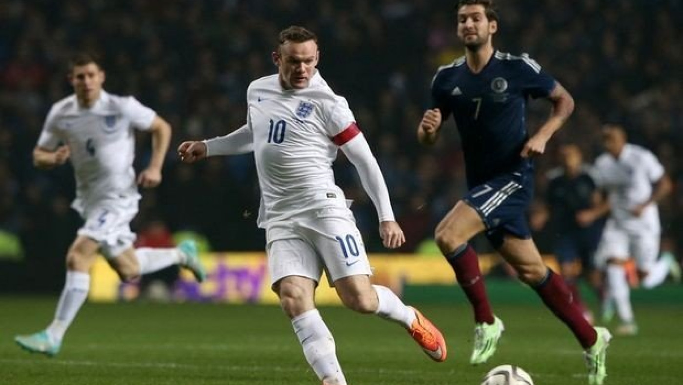 Ο Ρούνεϊ έλαμψε στη βρετανική μάχη