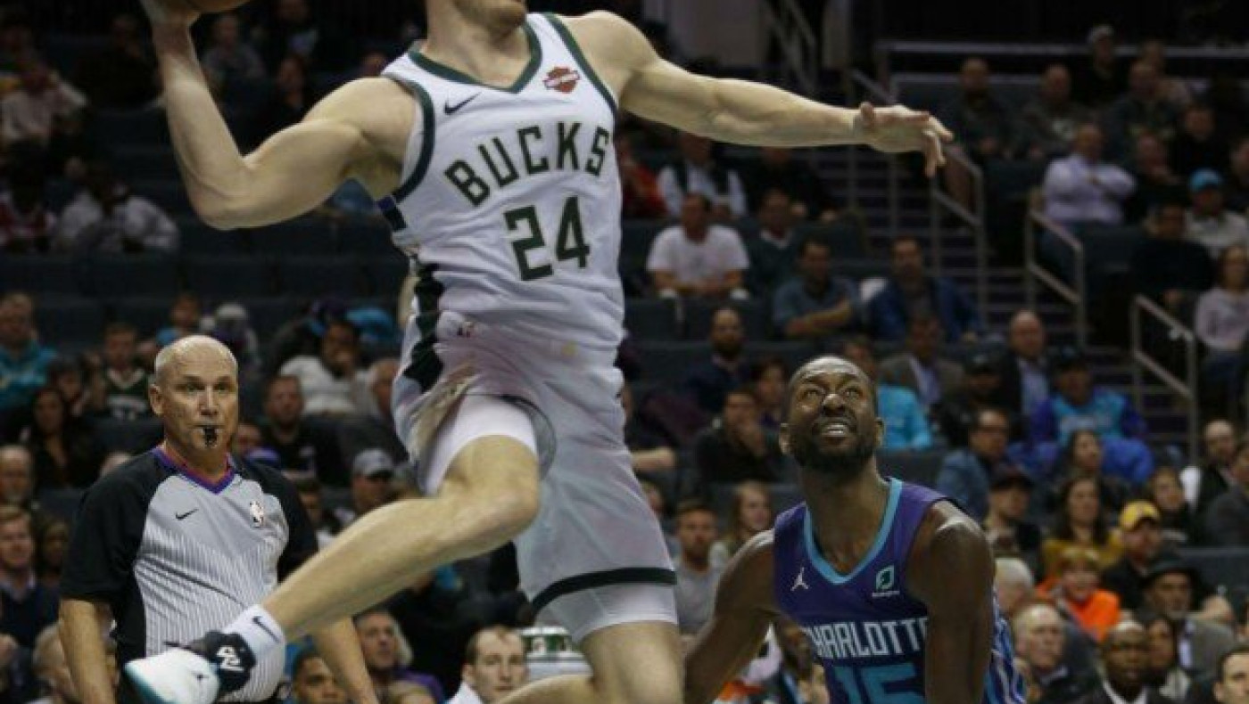 Top 10: Στην κορυφή ο «ιπτάμενος» Κόνοτον      (vid)