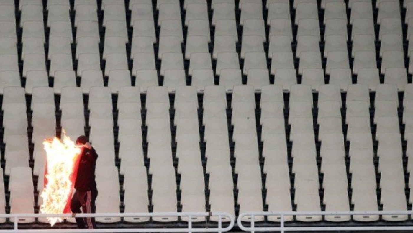 Η UEFA ερευνά τα γεγονότα στο Ελλάδα –       Εσθονία