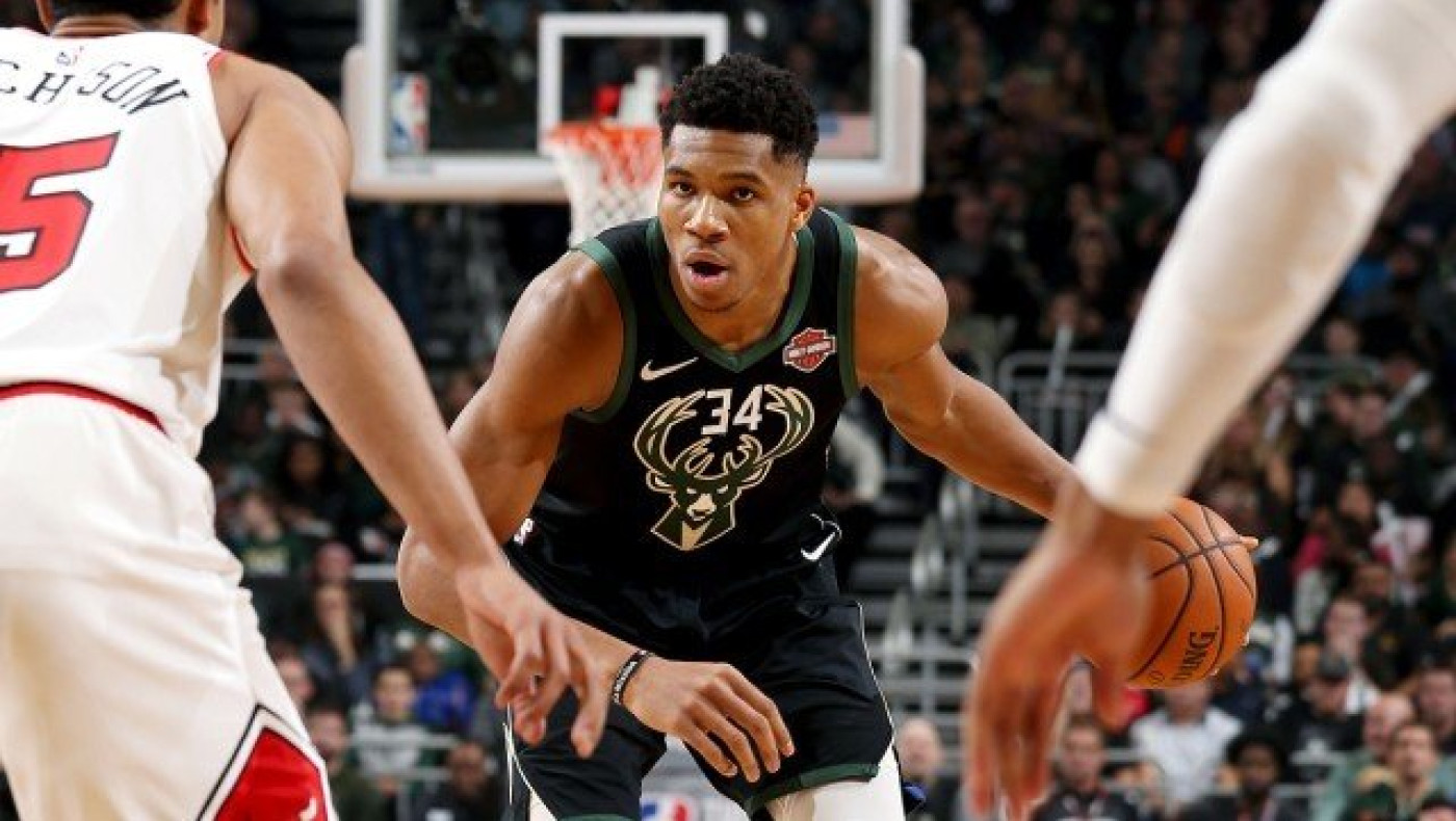 Μοιραίος ο Αντετοκούνμπο στην ήττα των Μπακς στη Νέα Υόρκη