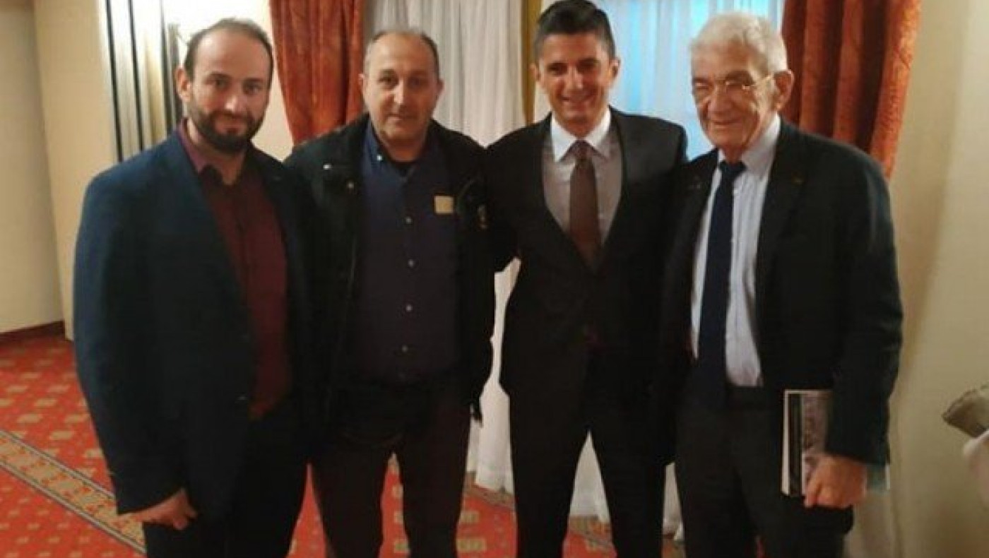 Η συνάντηση Μπουτάρη - Λουτσέσκου και η αναμνηστική φωτογραφία!