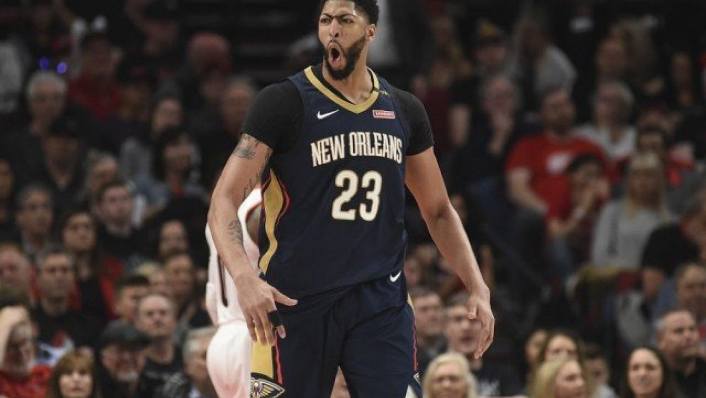 Top 10: Στην κορυφή το alley-oop κάρφωμα του Αντονι Ντέιβις (vid)