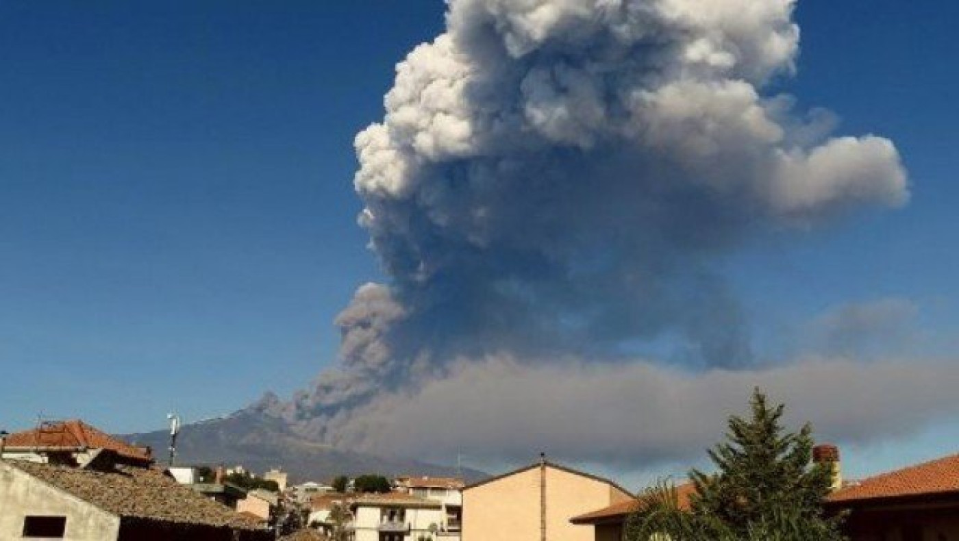 Έκρηξη στο ηφαίστειο της Αίτνας -Έκλεισε το αεροδρόμιο