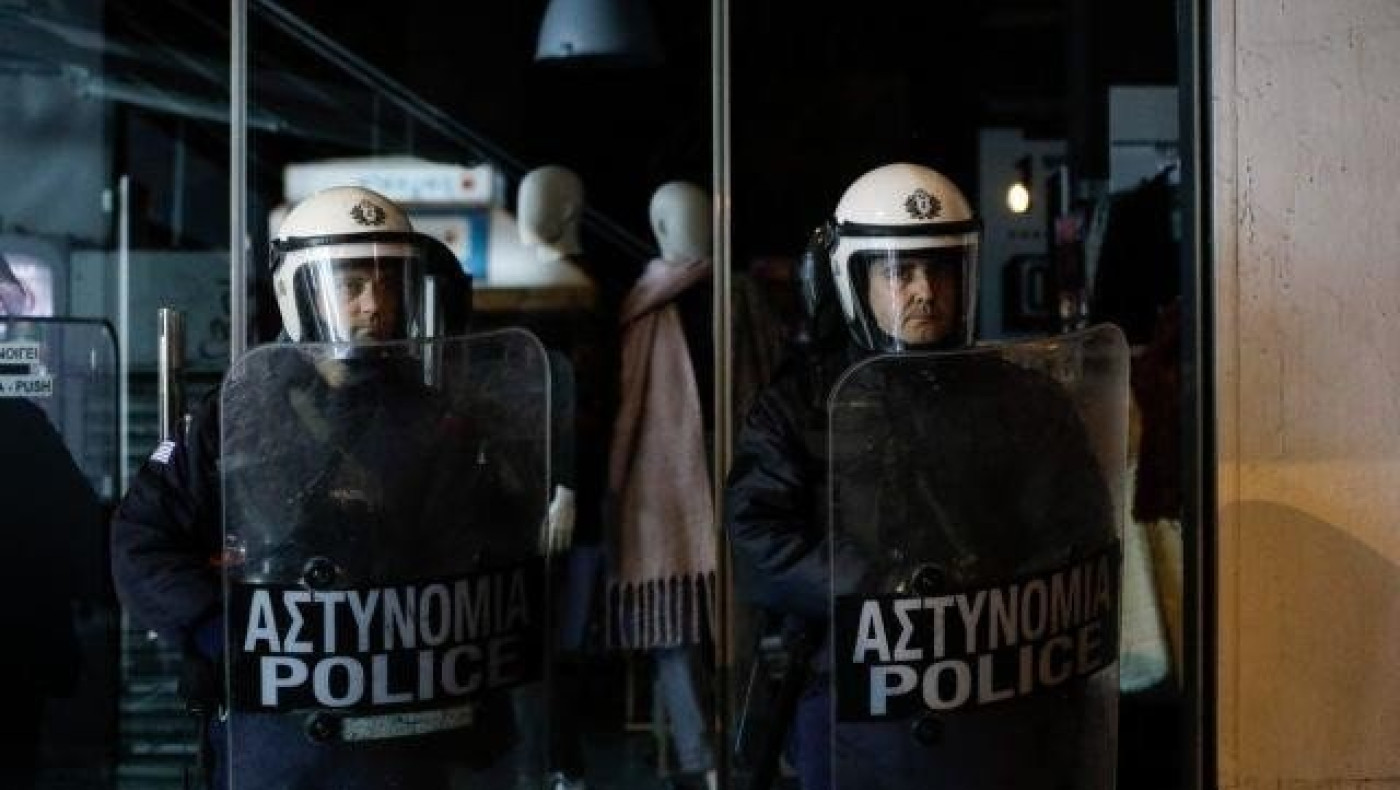 LIVE: Διαδηλώσεις λόγω της ομιλίας Τσίπρα στο Παλέ (pics-vids)