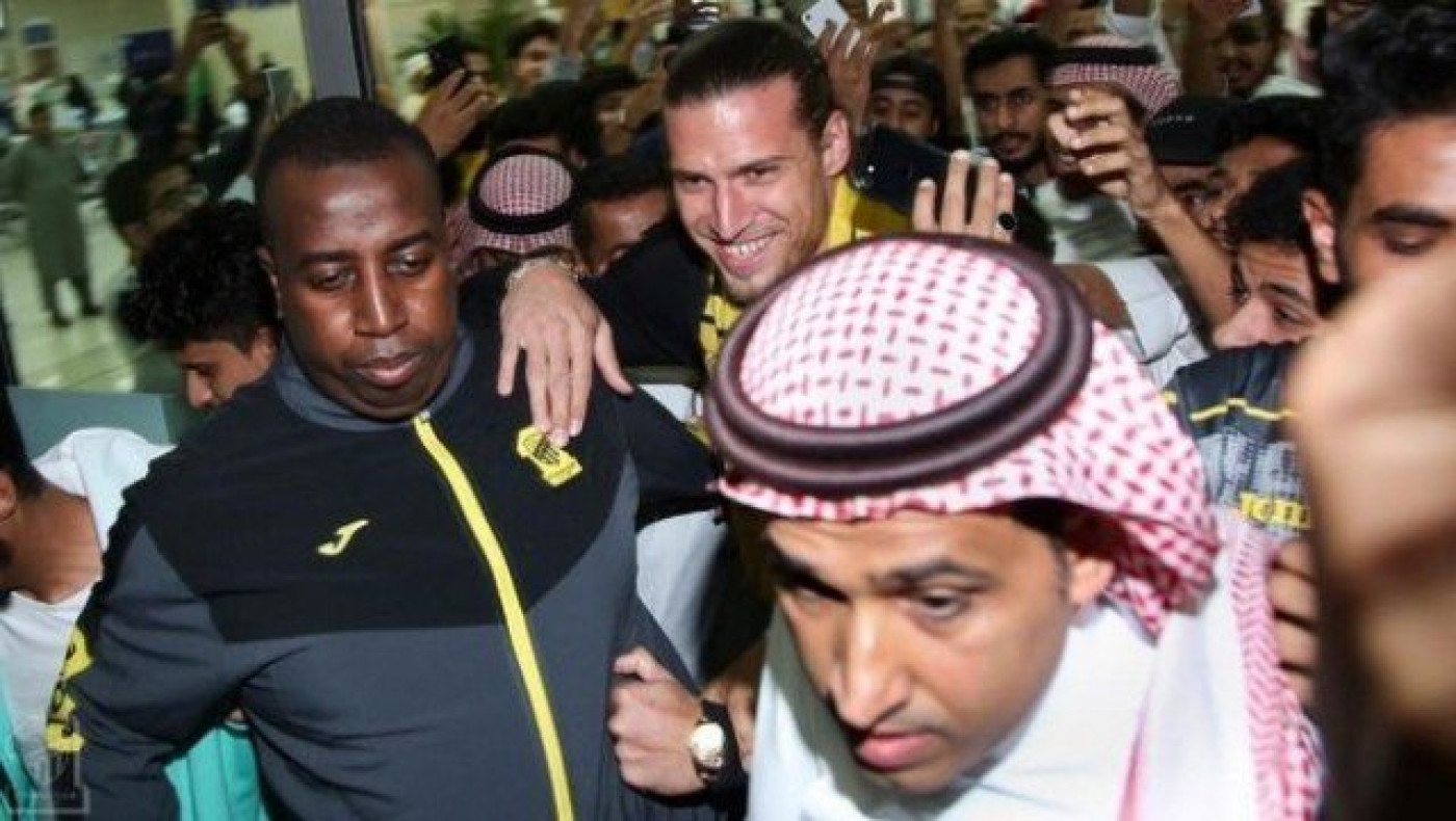 Αμόκ και στους αεροσυνοδούς      για Πρίγιοβιτς (pics)