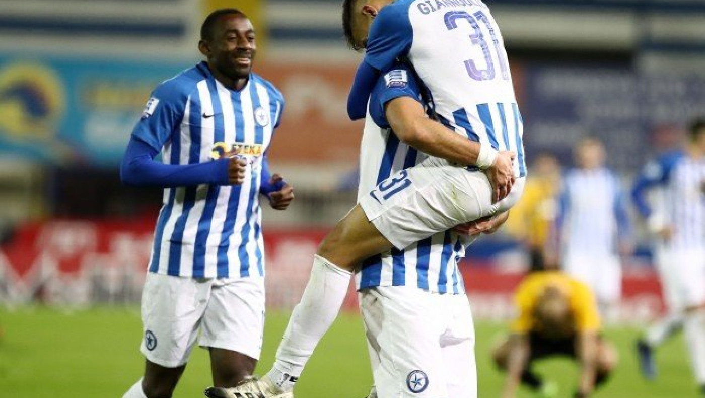 Θα ήθελαν                           να  επιστρέψουν;