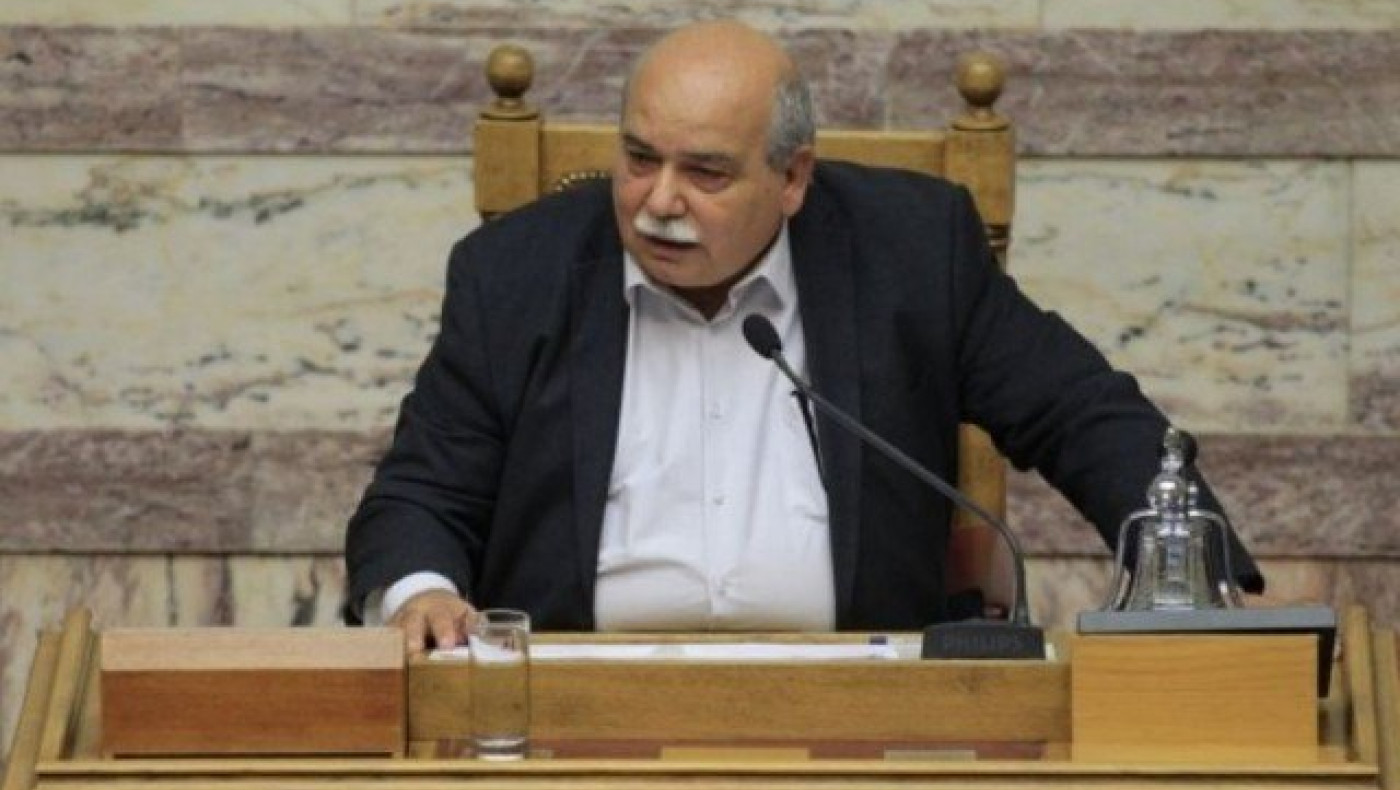 Κάνει πίσω ο Βούτσης: «Κλήρωση για την επιτροπή Εξωτερικών & Άμυνας»