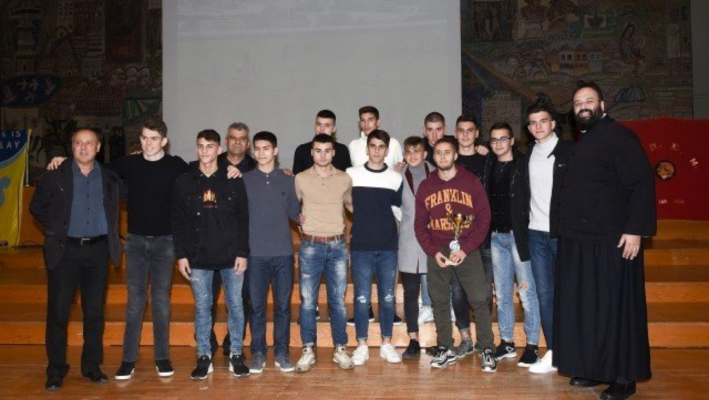 Λάμψη                στη γιορτή της ΕΠΣΜ (Pics+Vids)