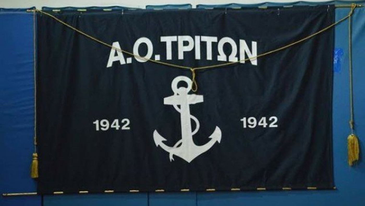 Παίκτης του Δούκα κινδυνεύει να χάσει την όρασή του από γροθιά (vid)