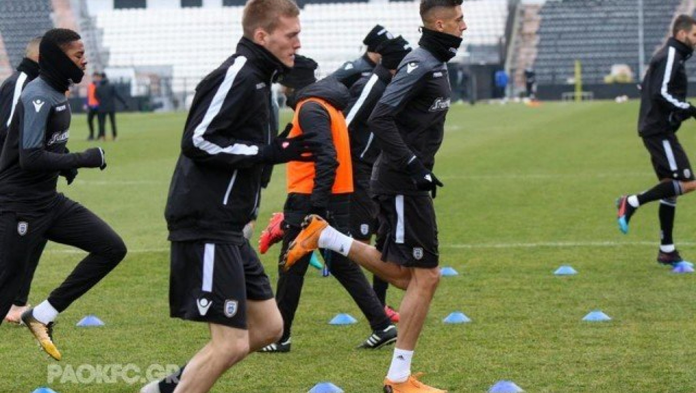 Ο Σνάουτσνερ                    είναι ο άνθρωπός του Σφιντέρσκι