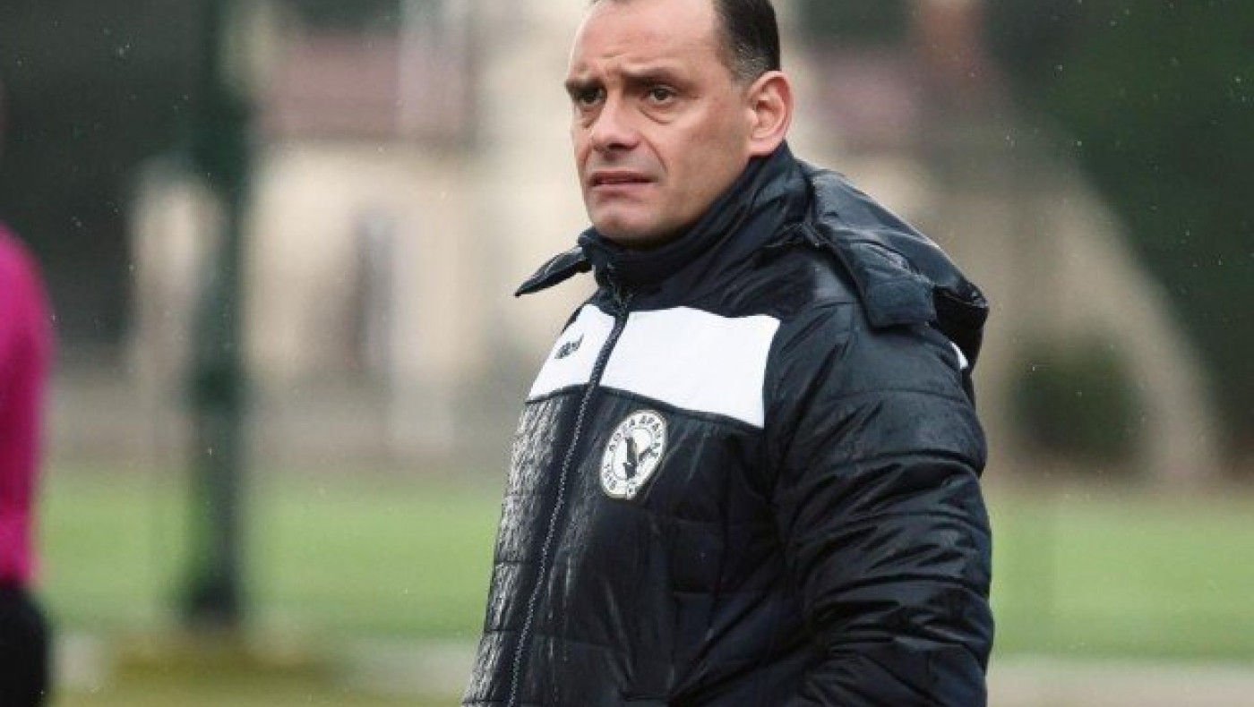 Τέλος από τη Δόξα ο Βεργέτης,   αναλαμβάνει ο Σπανός