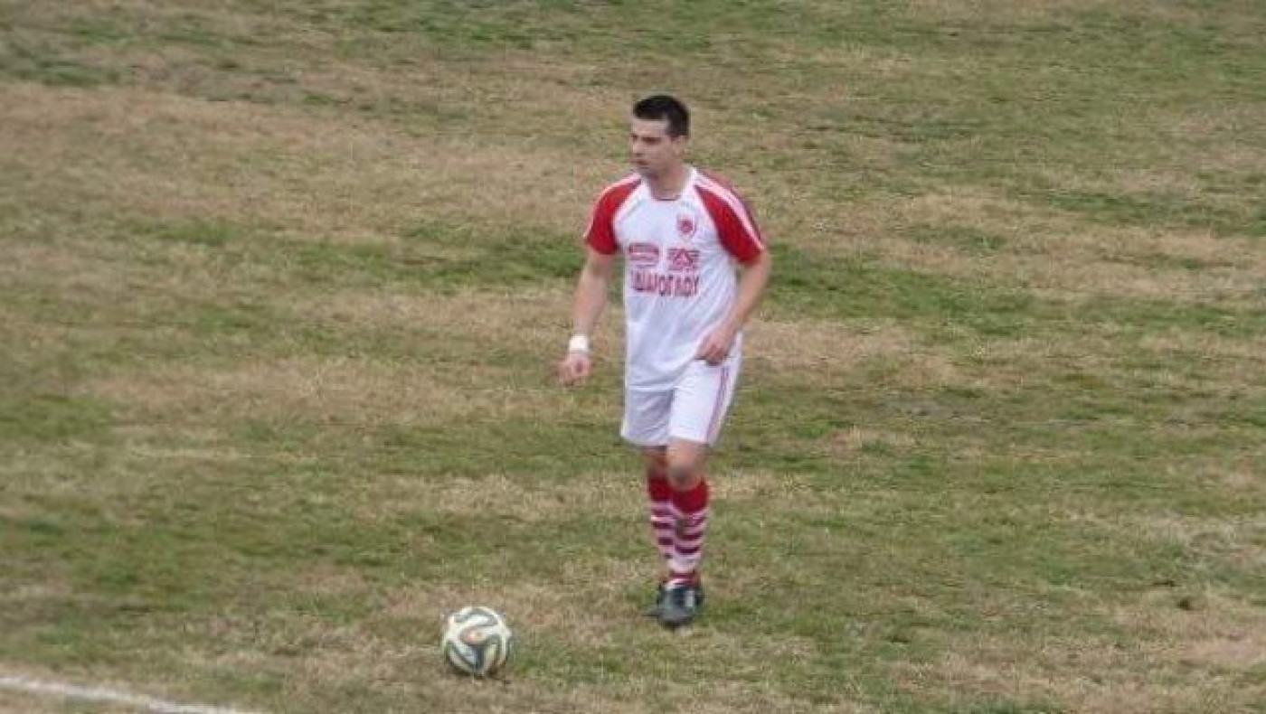 Στο Πέρα ο                                                   Ζαμπούρης