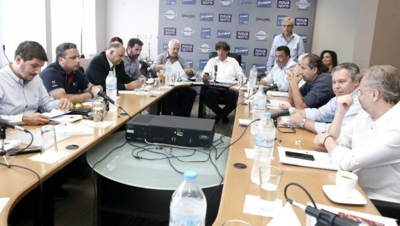 Χαμός στο δ.σ. του ΕΣΑΚΕ, επιμένει ο Ολυμπιακός, ειρωνεία ο ΠΑΟ