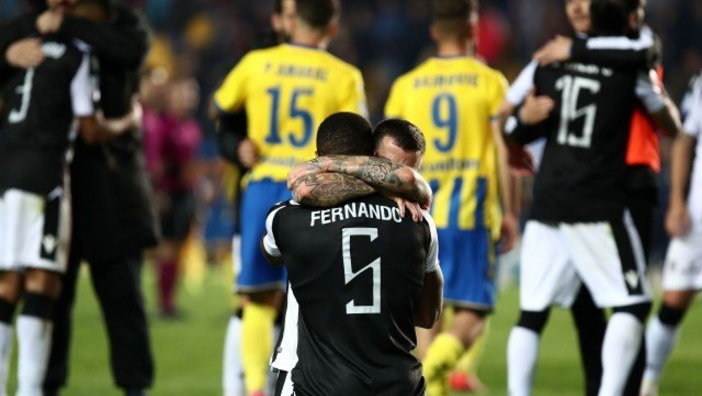 ΠΑΟΚ και        Βιεϊρίνια ξεγύμνωσαν το σάπιο σύστημα