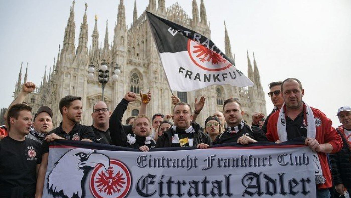 Κατάληψη 13.500 οπαδών της Αϊντραχτ στο Μιλάνο! (pics+vids)