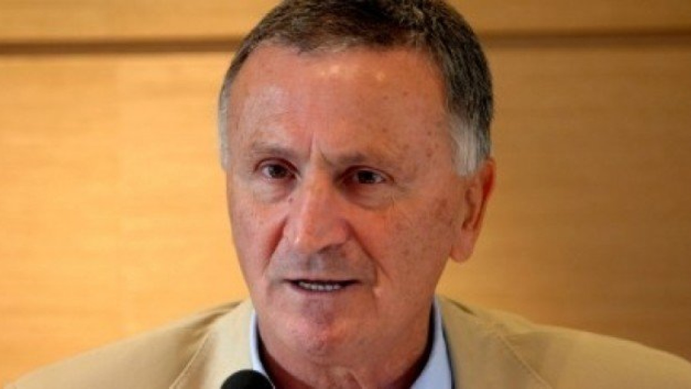 «Με ενοχλεί που ασχολούνται με το ποδόσφαιρο και παίρνουν μισθό»