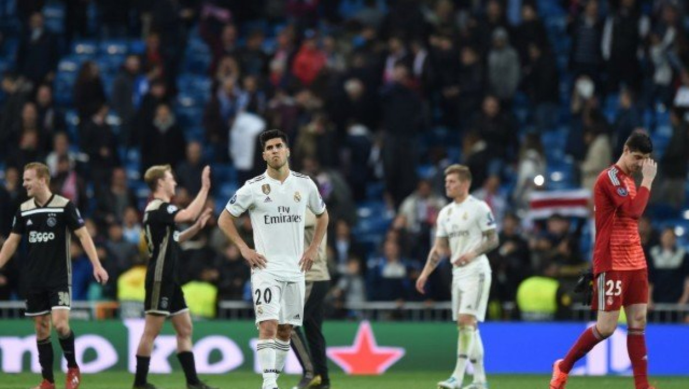 «Πλήρωσέ                                με κι έφυγα»!