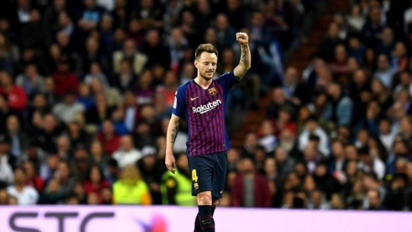 Back to back        η Μπάρτσα μέσα στο εξοχικό της και -12 η Ρεάλ!