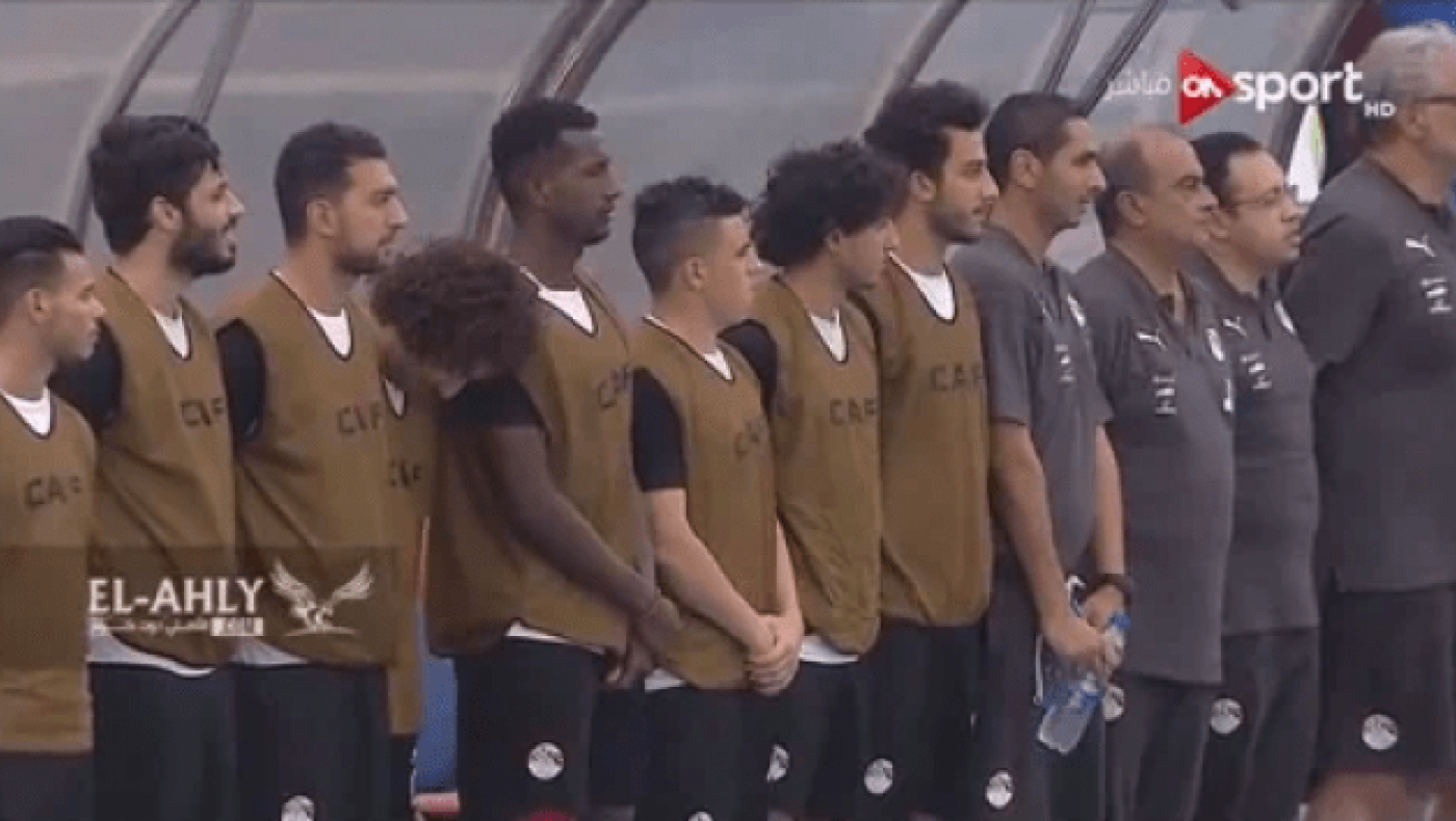 Σάλος με Ουάρντα στην Αίγυπτο, γελούσε στον Εθνικό Υμνο (vid)