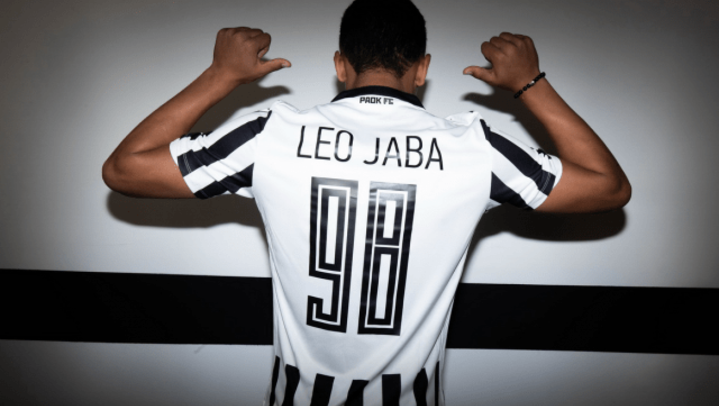 H «μαγική» πάσα του                                        Λέο Ζαμπά