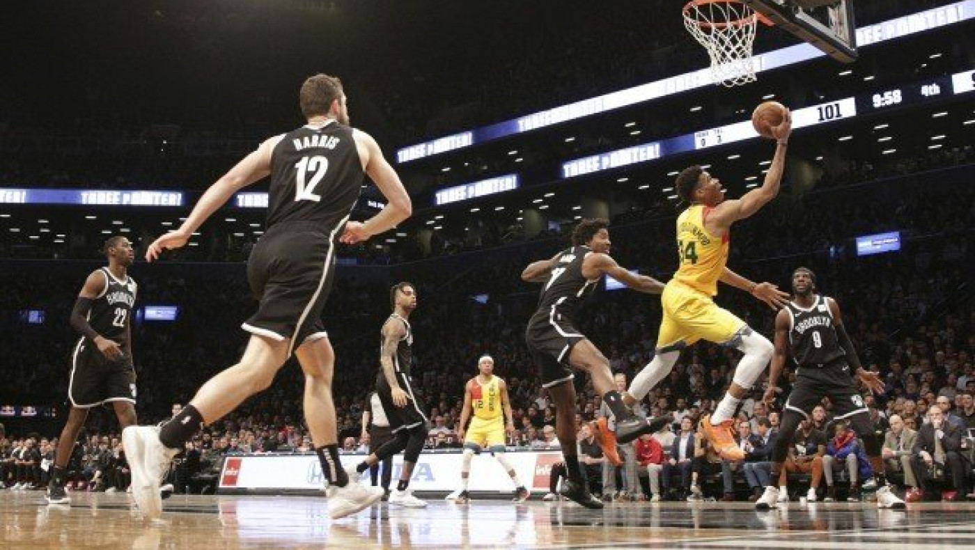 Πέρασμα των Μπακς από το Μπρούκλιν με Αντετοκούνμπο (vids)