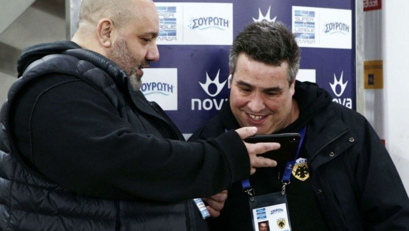 Της κακομοίρας:           Ευνοημένοι και οι δυο από την τιμωρία