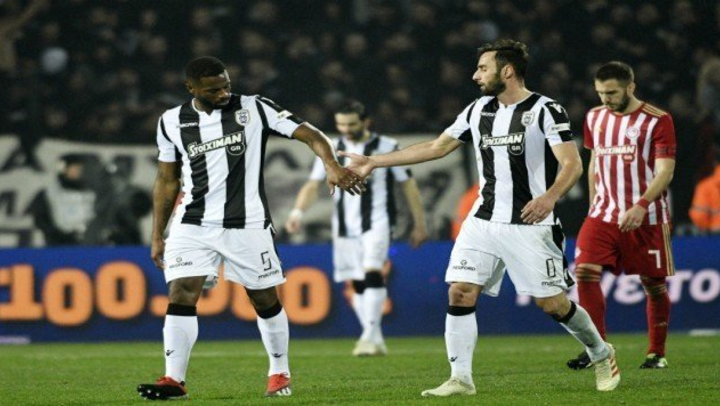 Στο πλάι           του Μαουρίσιο στην Πορτογαλία ο Βαρέλα! (Pics)