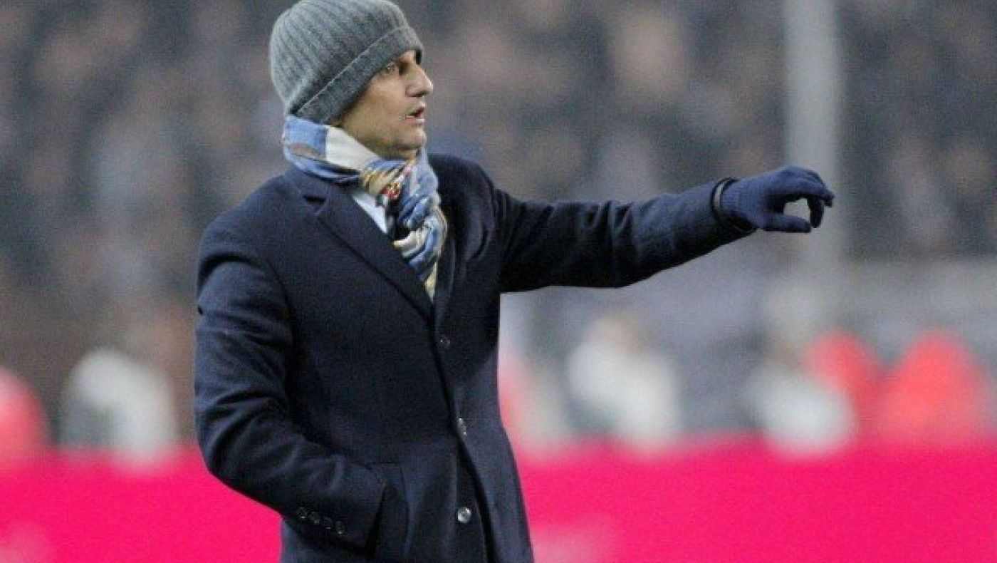 Σώφρονα η τακτική                         Ιβάν κα Ραζβάν…