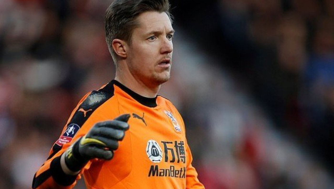 ΑΠΙΣΤΕΥΤΟ: Οι Άγγλοι δεν τιμώρησαν τον... Κατίδη της Κρίσταλ Πάλας-pic