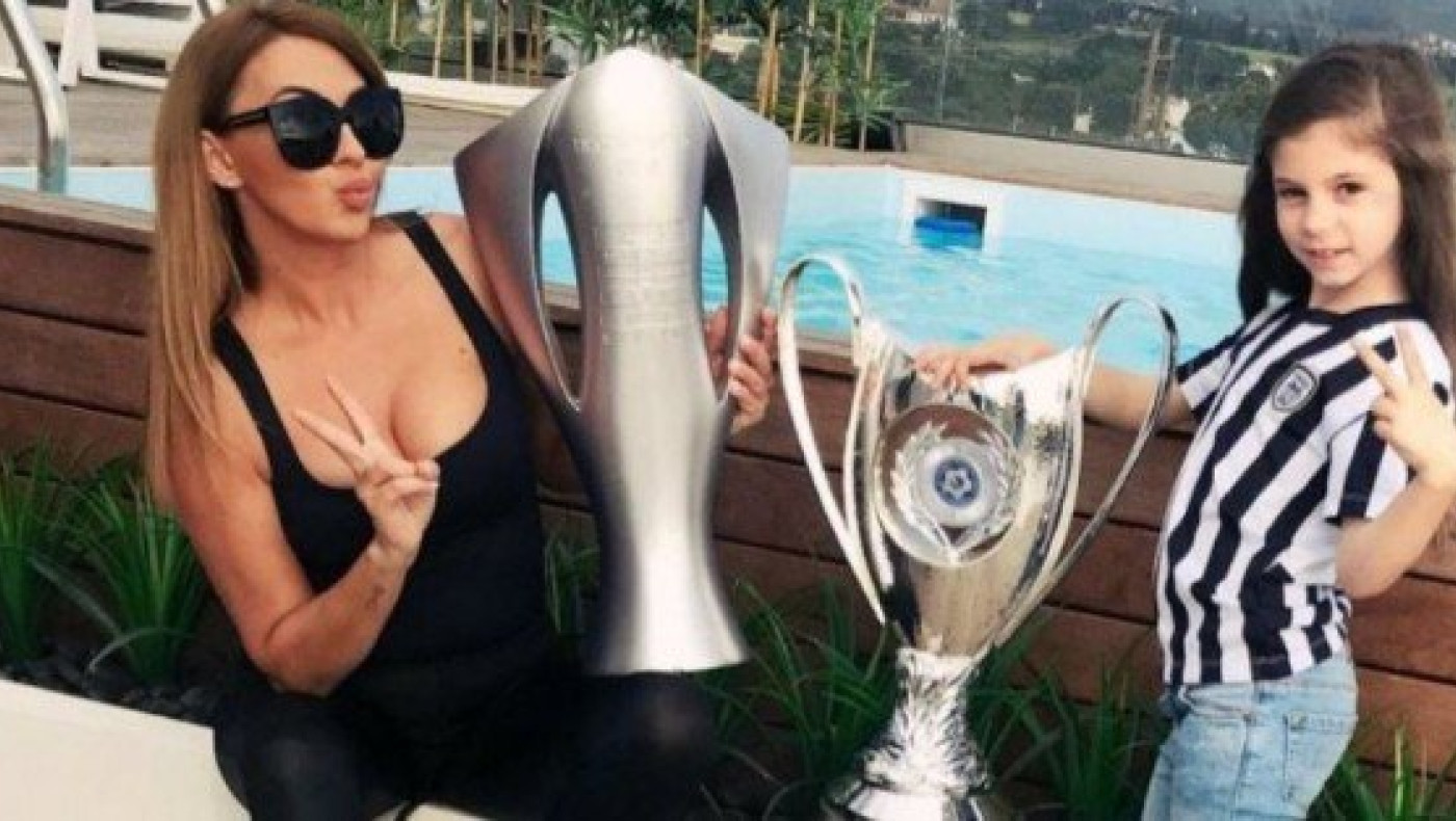 Γουστάρει ΠΑΟΚ ΝΤΑΜΠΛ και το δείχνει η γυναίκα του Βιεϊρίνια (pic)